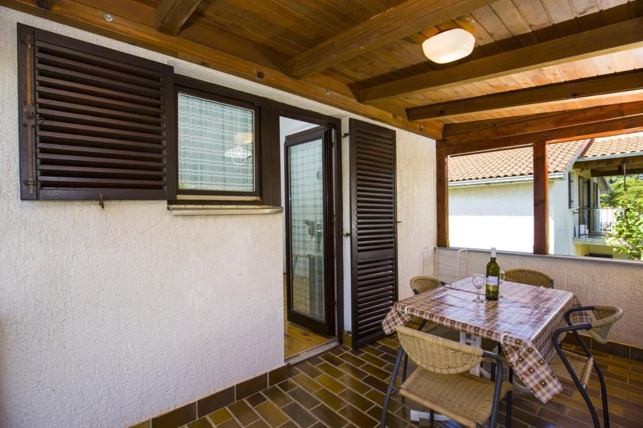 Apartment Vili Pinezići Eksteriør bilde