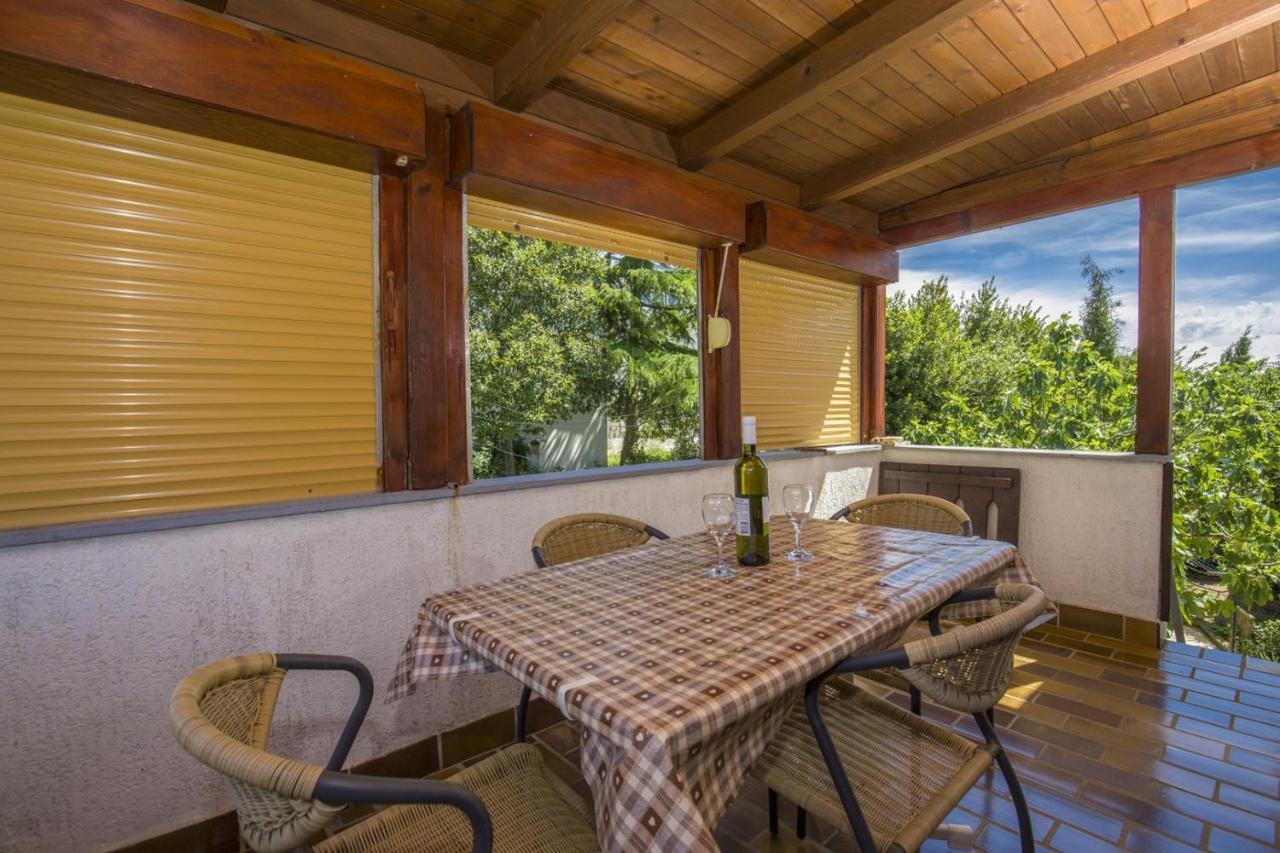 Apartment Vili Pinezići Eksteriør bilde